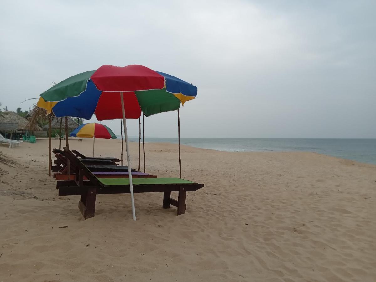 Natural Cabanas Kanattegoda Екстериор снимка